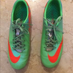 Boys’ Nike Mercurial Vapor Soccer Cleats